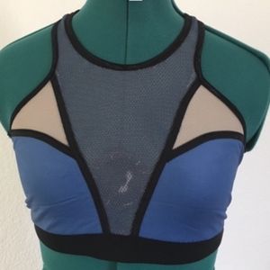 women's top